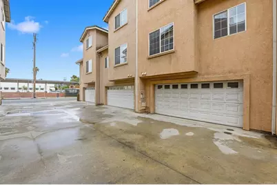 110 W Douglas Avenue, El Cajon, CA 92020 - Photo 30