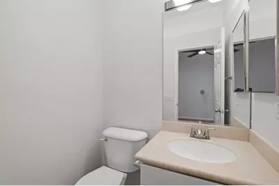 110 W Douglas Avenue, El Cajon, CA 92020 - Photo 16