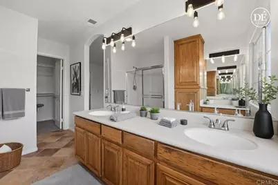 110 W Douglas Avenue, El Cajon, CA 92020 - Photo 20