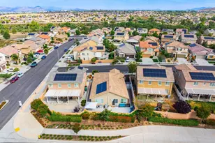 31869 Straw Lily Dr, Murrieta, CA 92563 - Photo 14