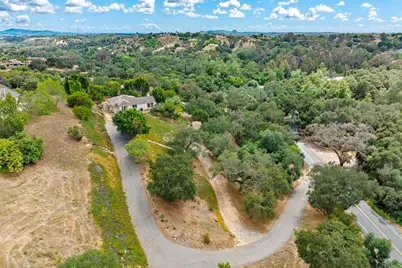 2557 Live Oak Park Rd, Fallbrook, CA 92028 - Photo 2
