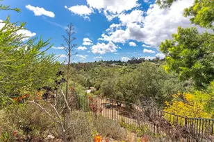 2557 Live Oak Park Rd, Fallbrook, CA 92028 - Photo 34