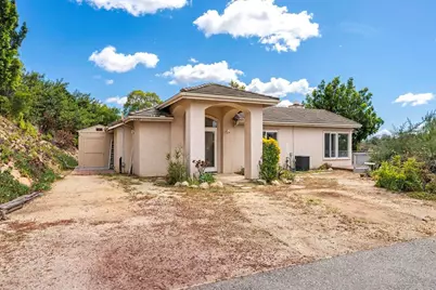 2557 Live Oak Park Rd, Fallbrook, CA 92028 - Photo 4