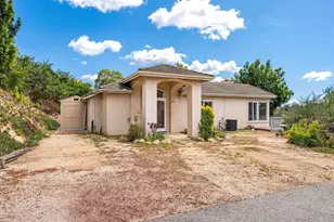 2557 Live Oak Park Rd, Fallbrook, CA 92028 - Photo 4