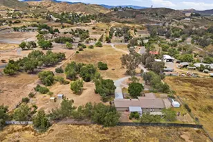 23264 Rolling Meadows Dr, Perris, CA 92570 - Photo 26