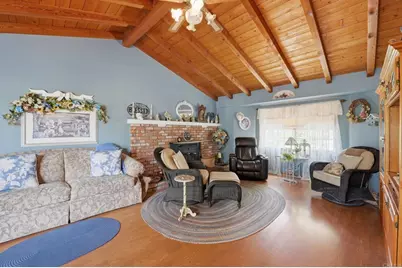 23264 Rolling Meadows Drive, Perris, CA 92570 - Photo 4