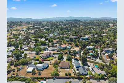 635 Pine Tree Lane, Vista, CA 92081 - Photo 28