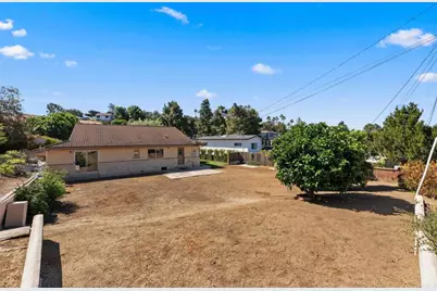 635 Pine Tree Lane, Vista, CA 92081 - Photo 24