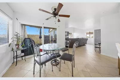 341 N Melrose Drive #E, Vista, CA 92083 - Photo 8