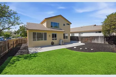 24798 Oakhurst Court, Murrieta, CA 92563 - Photo 4