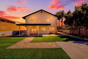 2640 Chestnut Ave, Carlsbad, CA 92010 - Photo 2