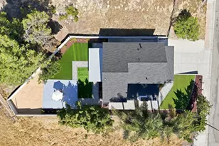 2640 Chestnut Ave, Carlsbad, CA 92010 - Photo 40
