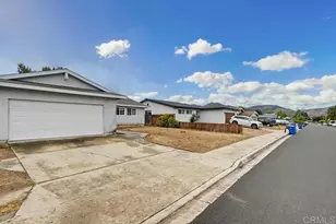 8549 De Vos Dr, Santee, CA 92071 - Photo 30