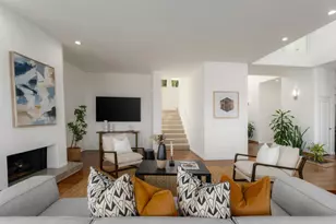 7784 Lookout Dr, La Jolla, CA 92037 - Photo 12