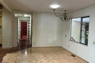 525 W >el Norte Pkwy, Escondido, CA 92026 - Photo 6