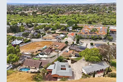3426 Glen Abbey Boulevard, Chula Vista, CA 91910 - Photo 38