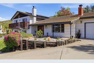 1045 Cima Dr, San Marcos, CA 92078 - Photo 4