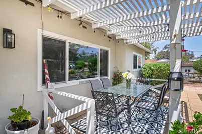 1855 Kurenda Way, Vista, CA 92083 - Photo 6