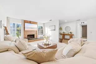 2413 Holly Ave, Escondido, CA 92027 - Photo 2