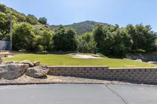 8975 Lawrence Welk Dr, Escondido, CA 92026 - Photo 20