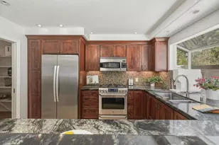 11120 Forestview Ln, San Diego, CA 92131 - Photo 14