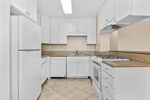 101 S Spruce Street, Escondido, CA 92025 - Photo 14