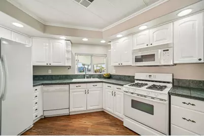 29090 Camino Alba, Murrieta, CA 92563 - Photo 16