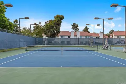 6551 Calle Valperizo, Carlsbad, CA 92009 - Photo 38