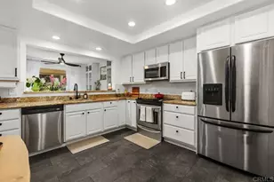 6551 Calle Valperizo, Carlsbad, CA 92009 - Photo 12