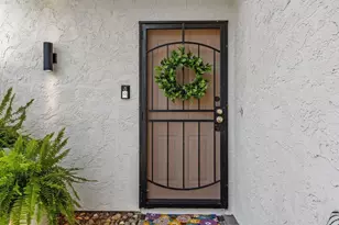 6551 Calle Valperizo, Carlsbad, CA 92009 - Photo 2