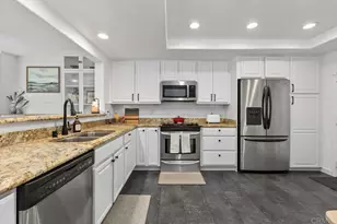 6551 Calle Valperizo, Carlsbad, CA 92009 - Photo 14