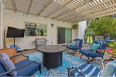 6551 Calle Valperizo, Carlsbad, CA 92009 - Photo 26