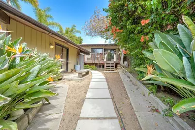 1974 Manchester Avenue, Cardiff by the Sea, CA 92007 - Photo 20