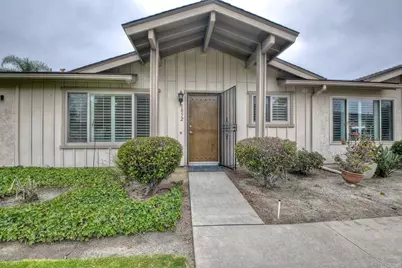 1052 Plover Way, Oceanside, CA 92057 - Photo 2