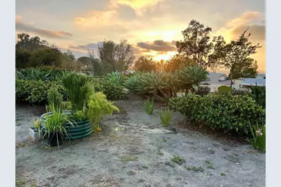 1052 Plover Way, Oceanside, CA 92057 - Photo 32