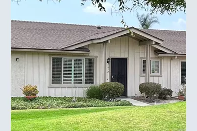 1052 Plover Way, Oceanside, CA 92057 - Photo 2