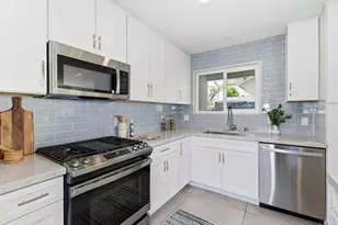 8135 Whelan Dr, San Diego, CA 92119 - Photo 12
