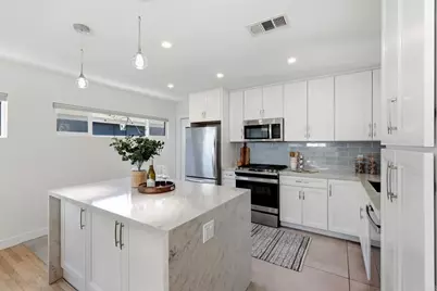 8135 Whelan Dr, San Diego, CA 92119 - Photo 10
