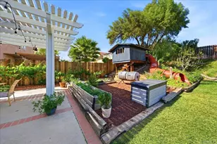 24570 New Haven Dr, Murrieta, CA 92562 - Photo 26