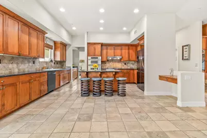 1546 Oak Ave, Carlsbad, CA 92008 - Photo 10