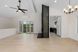5975 Gaines St, San Diego, CA 92110 - Photo 1