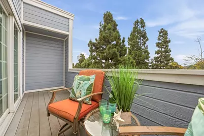 2807 Valley Vista Way, Oceanside, CA 92054 - Photo 10