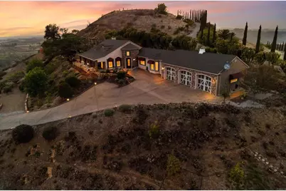 30419 Canyon Estates, Vista, CA 92084 - Photo 10