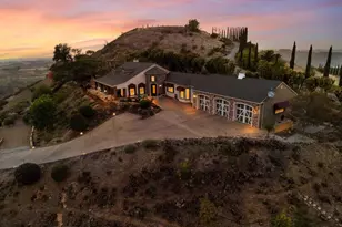 30419 Canyon Estates, Vista, CA 92084 - Photo 10
