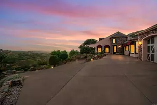 30419 Canyon Estates, Vista, CA 92084 - Photo 12