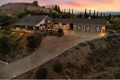 30419 Canyon Estates, Vista, CA 92084 - Photo 8