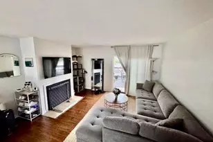 1034 3rd St, Encinitas, CA 92024 - Photo 6