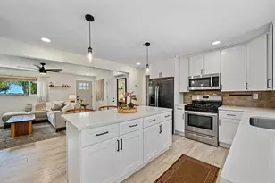 1789 Knapp Dr, Vista, CA 92084 - Photo 10