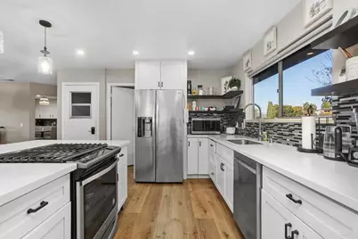 1341 Boyle Avenue A and B, Escondido, CA 92027 - Photo 6