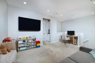 1065 Delpy View, Vista, CA 92084 - Photo 8